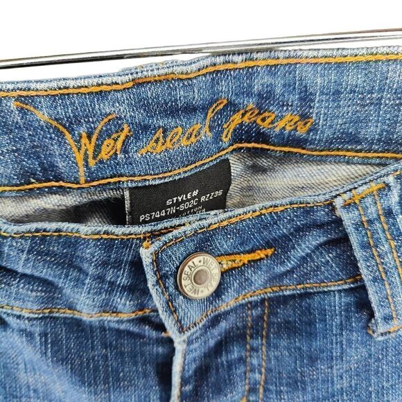 Wet Seal Vintage Bell Bottom Denim Jeans - Picture 4 of 6